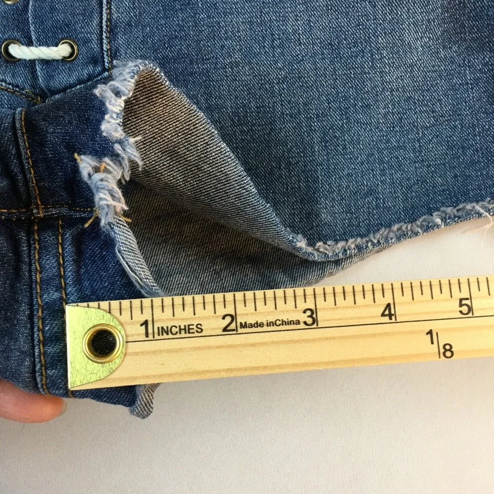 Y2K BDG High Waist‎ Lace Up Jeans Denim Shorts Cut-Off Grunge Preppy Women's 28